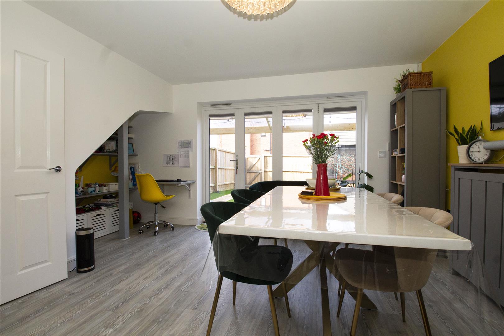 3 bed property in Dartmouth Drive, Milton Keynes